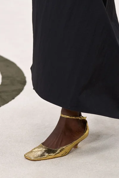 Look 23